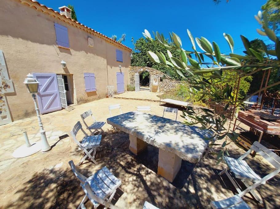 Bastide Provencale Dans Les Vignes Villa Le Castellet  Exterior photo